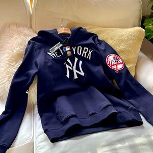NWT New York Yankees Pro Standard Hooded Pullover Navy Sweatshirt Sz L 😍 🥰